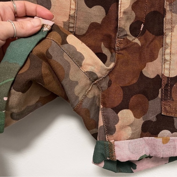 Anthropologie The Wanderer Camo Utility Shorts Size 26 - Picture 7 of 11